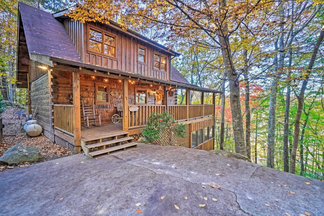 Grin N Bear It Cabin With Hot Tub And Fire Pit! Pigeon Forge Buitenkant foto