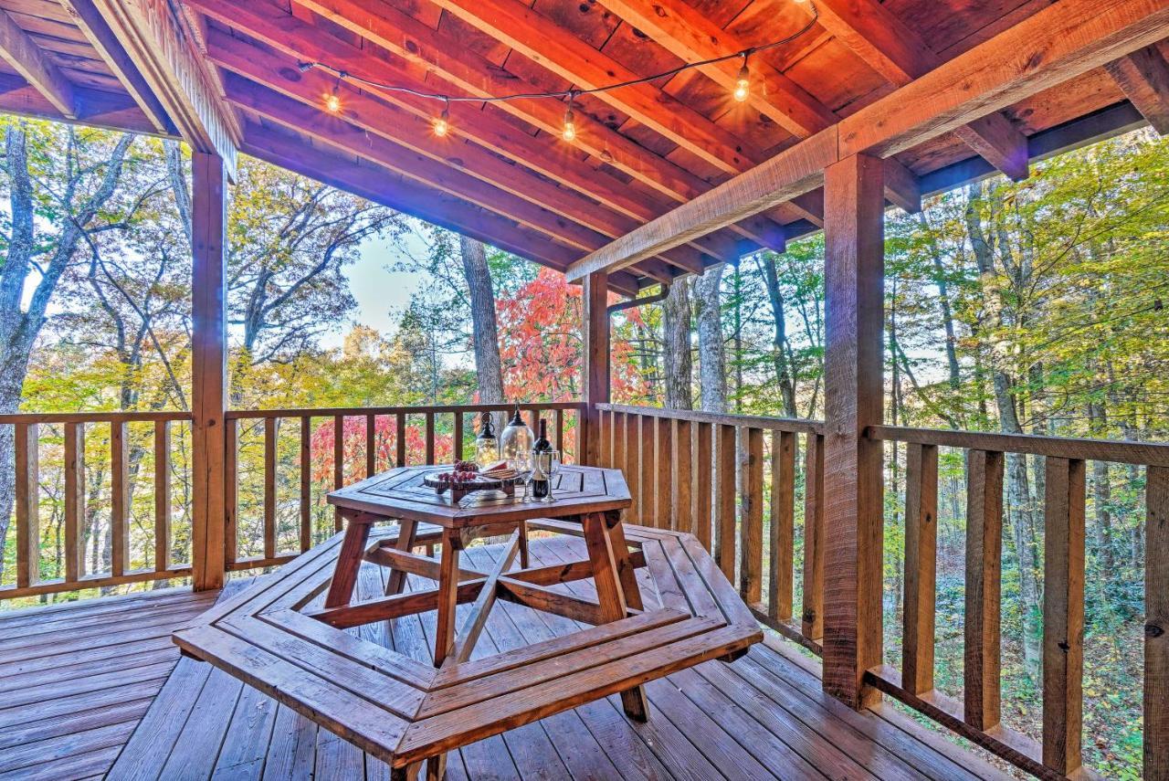 Grin N Bear It Cabin With Hot Tub And Fire Pit! Pigeon Forge Buitenkant foto